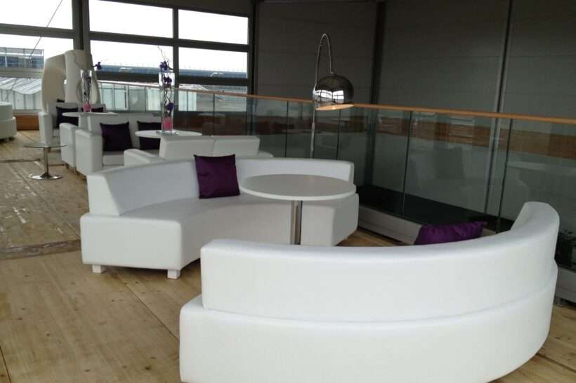 Neptunus-Evolution-Mezzanine-Silverstone-temporary-hotel