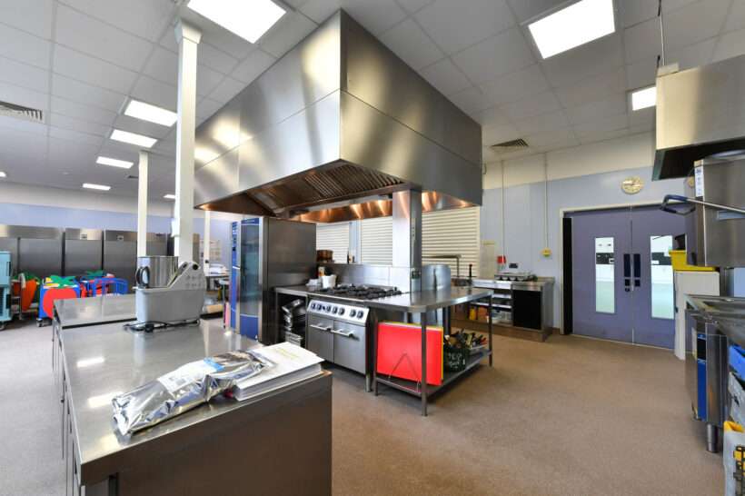 Neptunus-temporary-dining-hall-flexolution